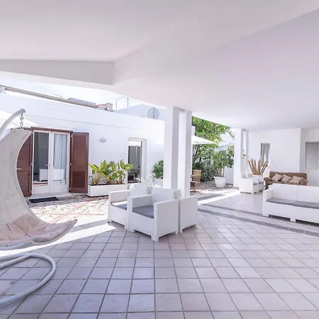 Gasthuis Relais Regina Rosanna 4*