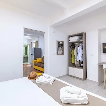 게스트하우스 Relais Regina Rosanna 4*